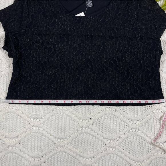 NWT GOOD CLOTHES Black Short Sleeve Textured Lace Floral 90s Style Top Sz XL - Picture 12 of 12